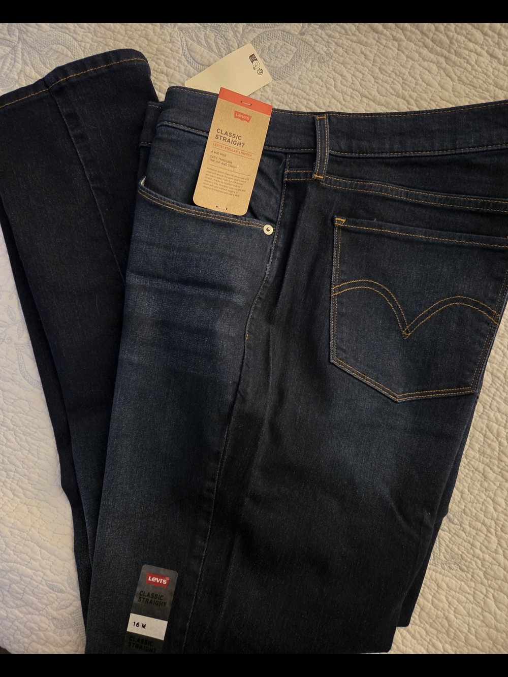 Levi's Classic Straight Leg Women's Jeans - Dark Indigo